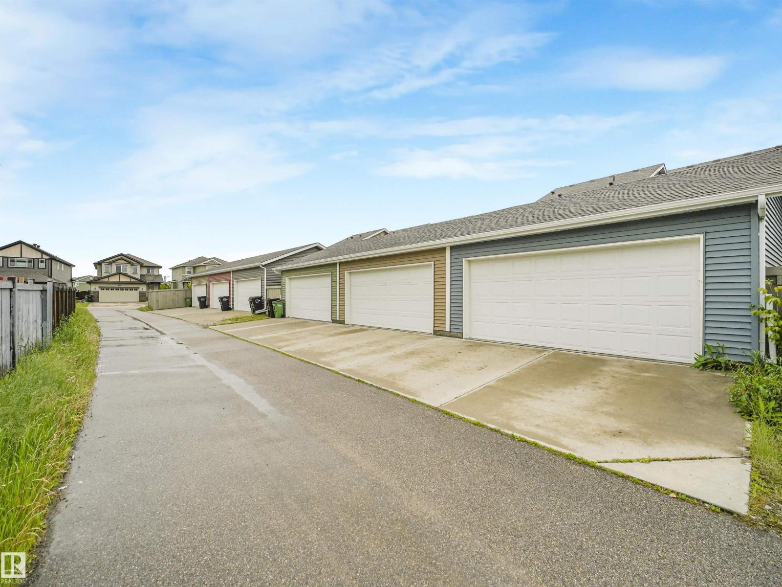 2113 24 ST NW - 32