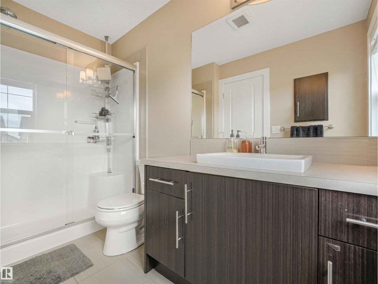 2113 24 ST NW - 4