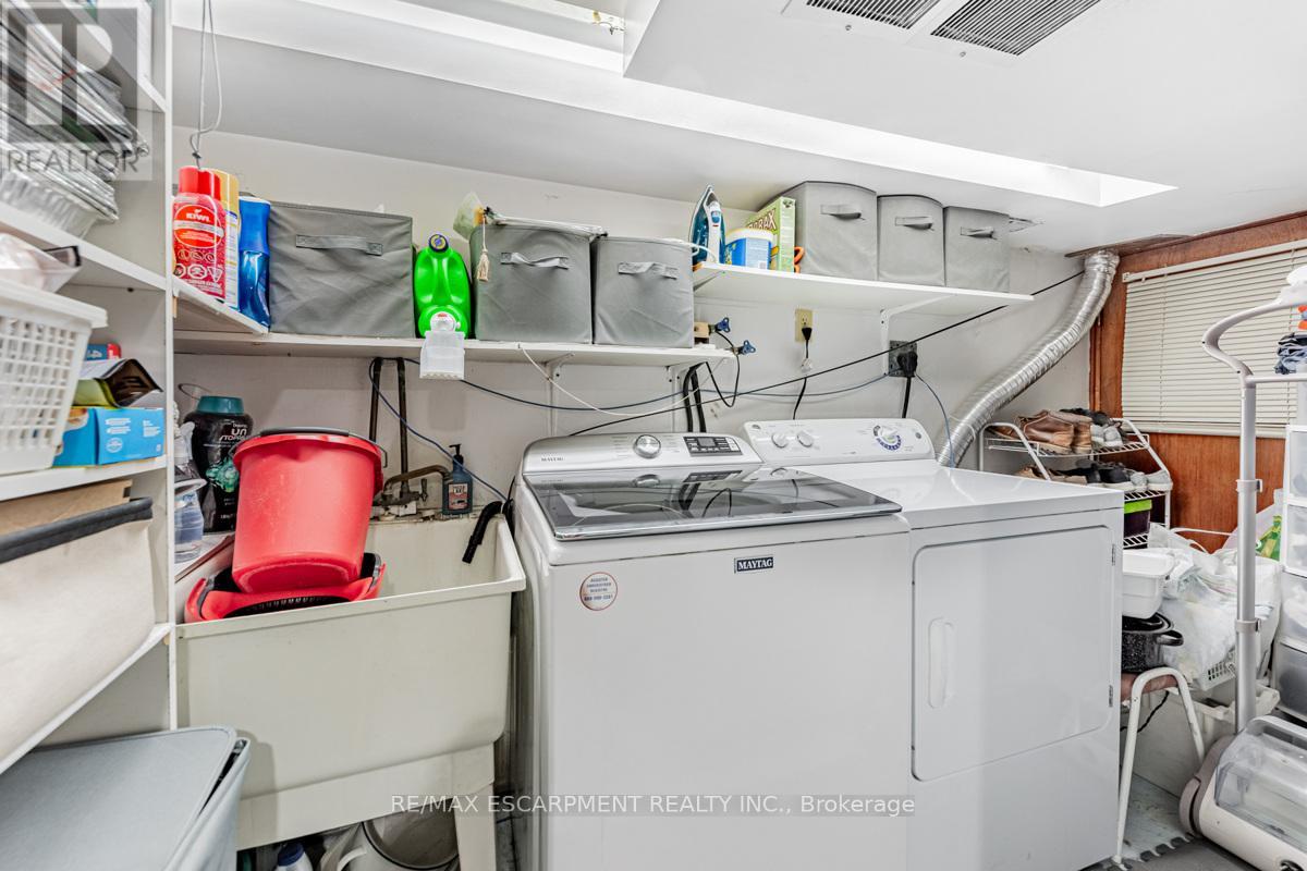 11 ALMA AVENUE - 27