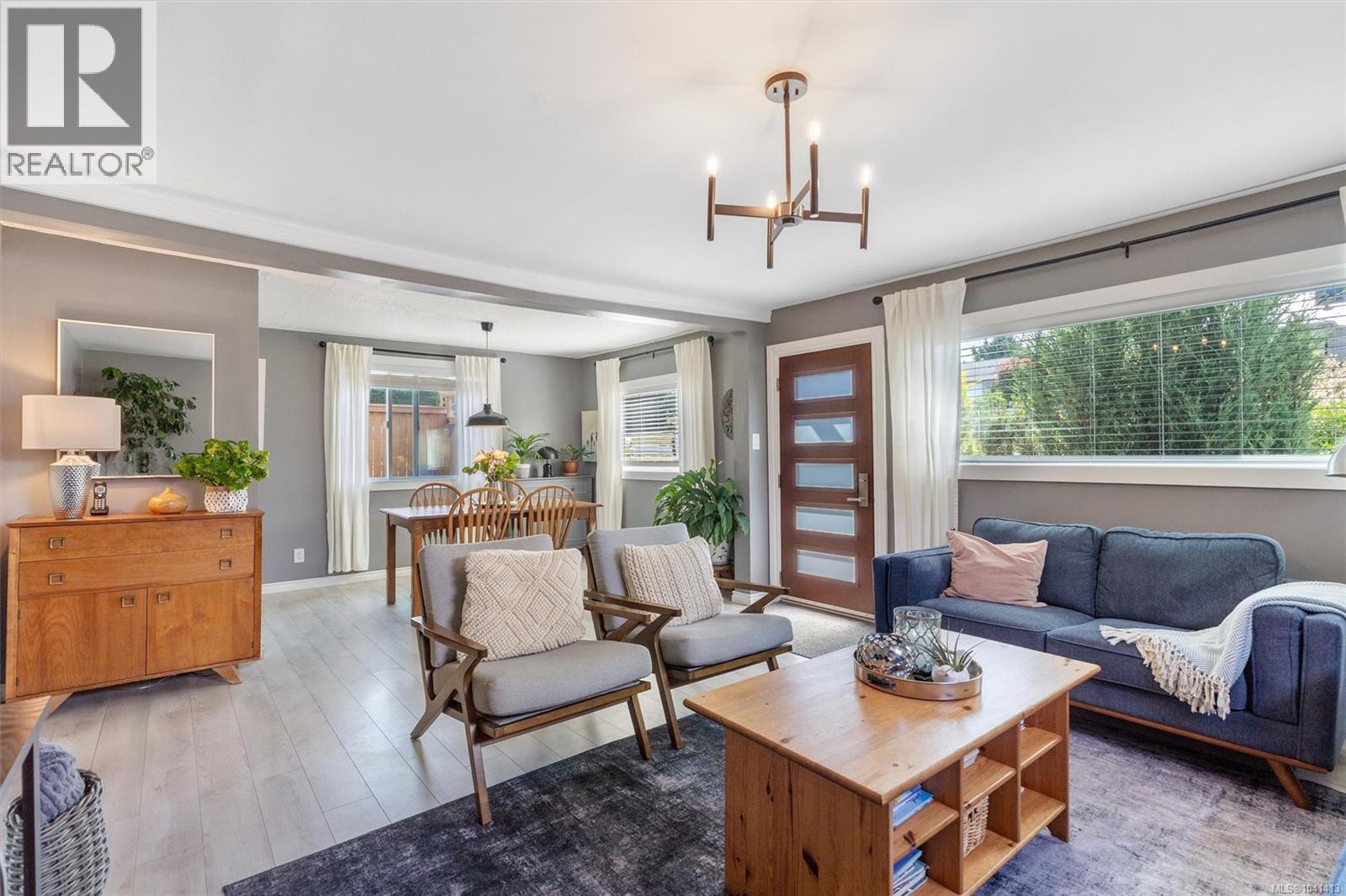 3054 Millgrove St - 4