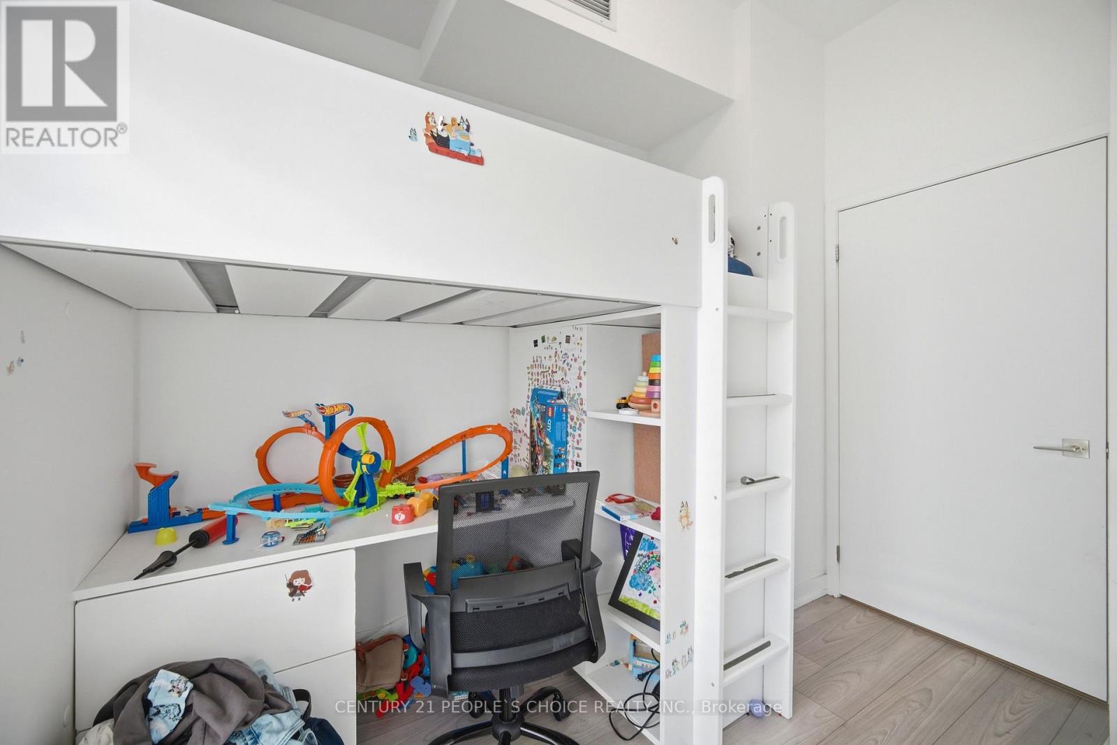 #2510 474 CALDARI ROAD - 24