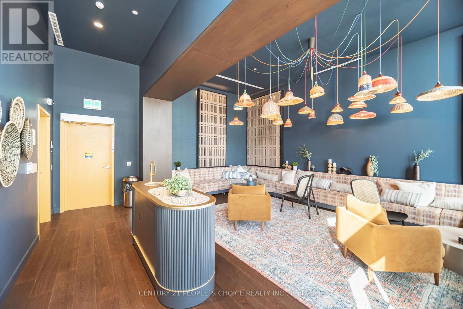 #2510 474 CALDARI ROAD - 44