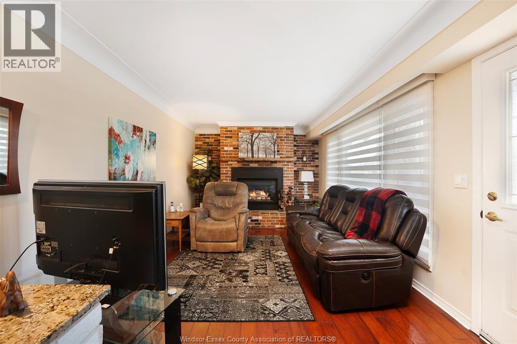 199 NOTRE DAME STREET - 20