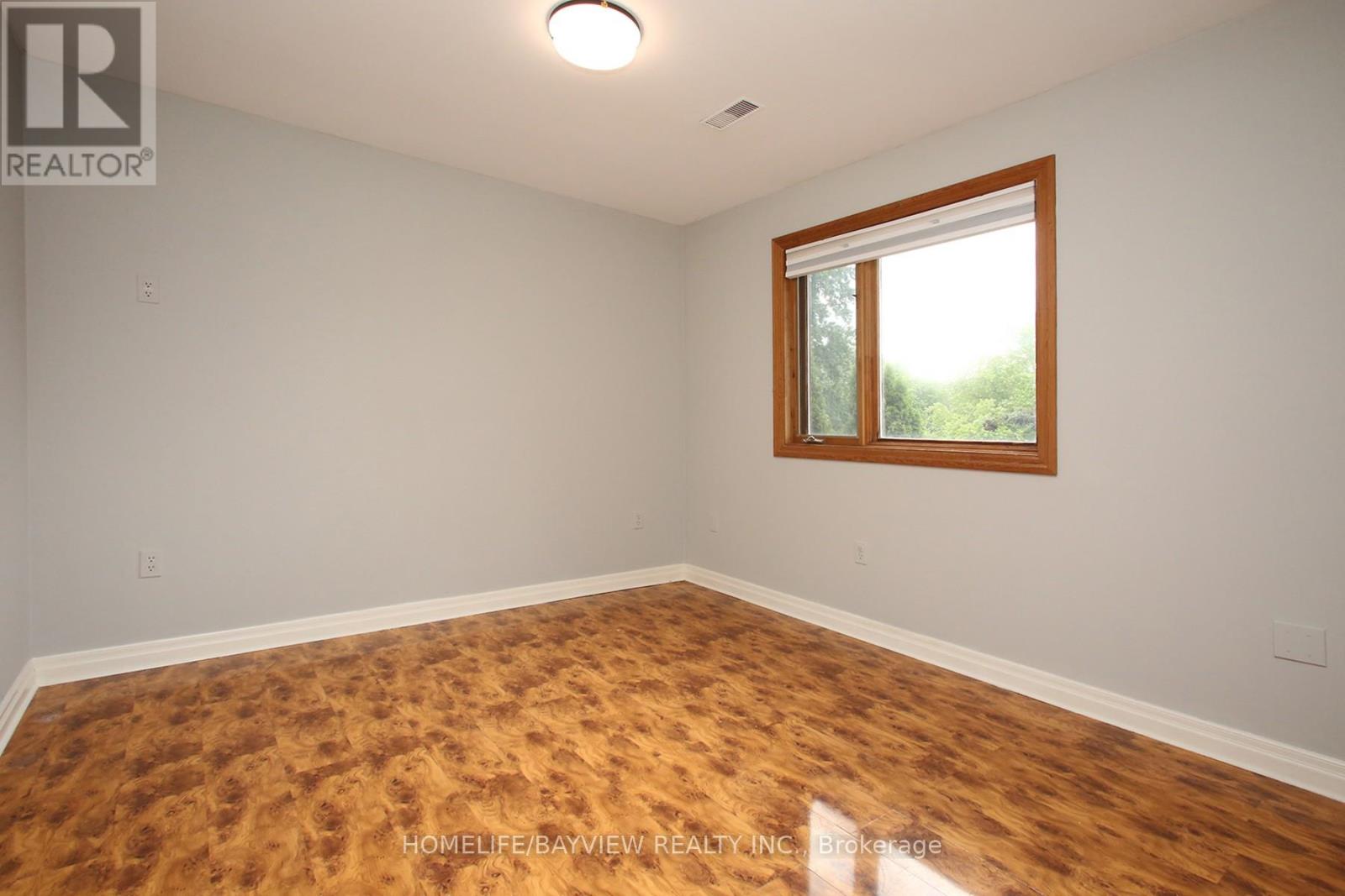 38 CHRISTMAN COURT - 22