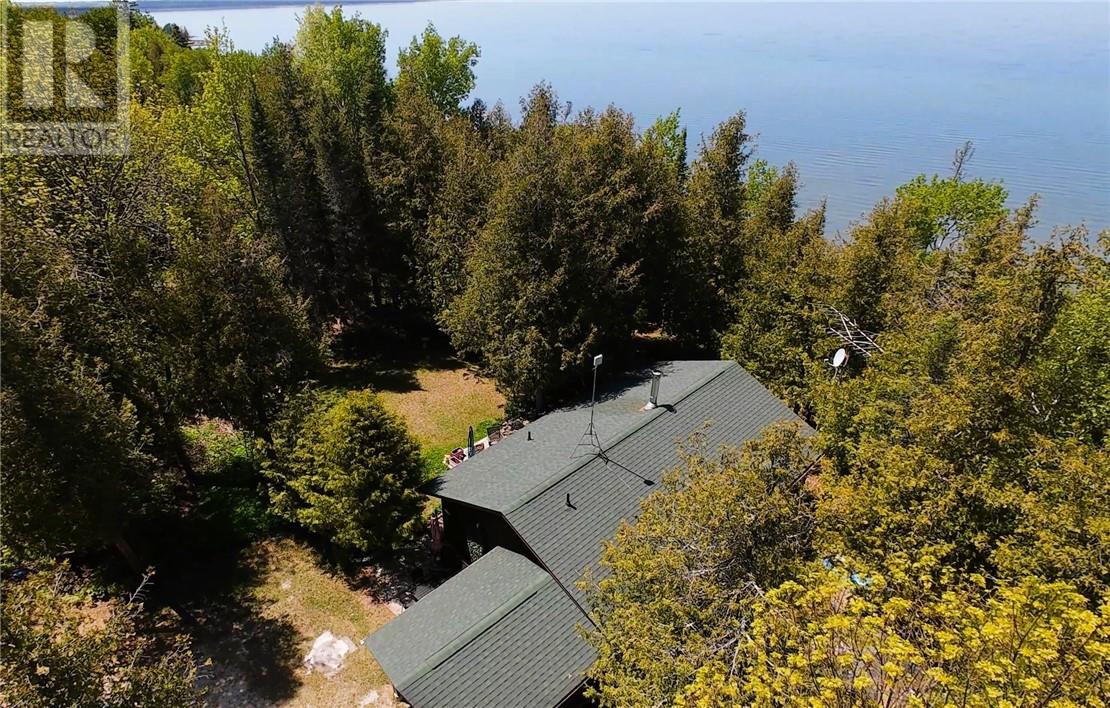 214 Tamarack Lane - 28