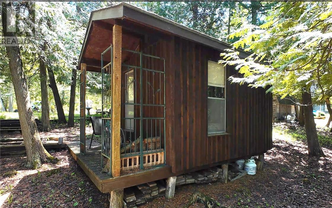 214 Tamarack Lane - 23