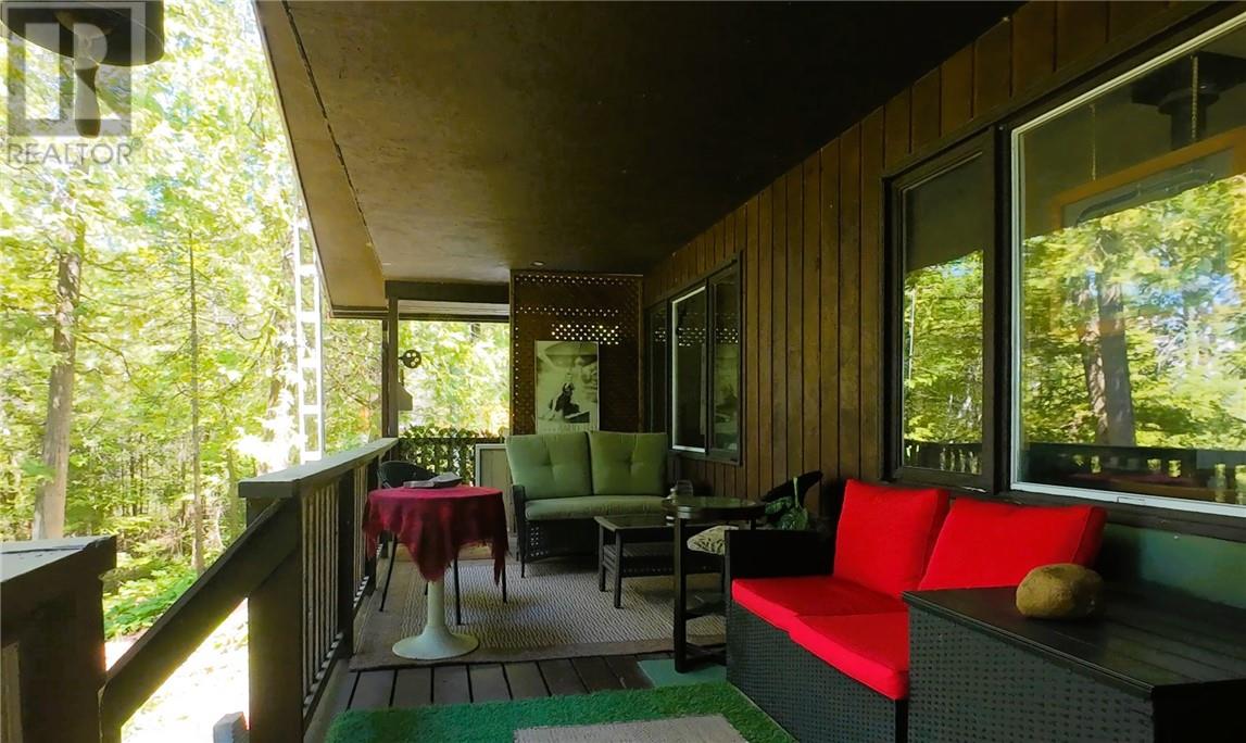 214 Tamarack Lane - 35