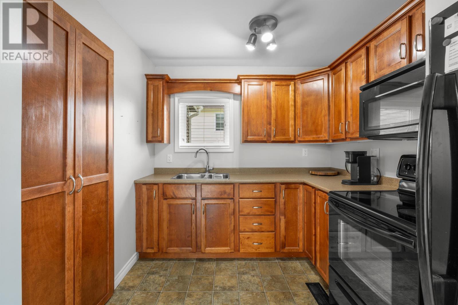 1733 Freetown Road - 15