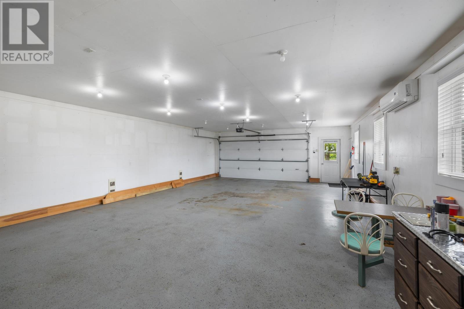 1733 Freetown Road - 34