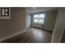 181 King Street E Unit# 9, Kitchener, ON N2G2K8 Photo 9