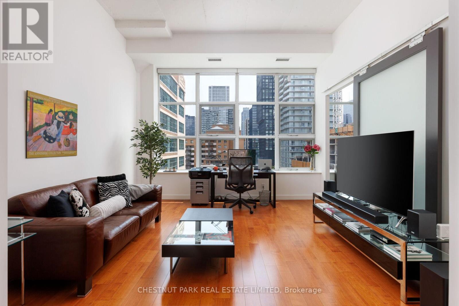 #801 155 DALHOUSIE STREET - 24