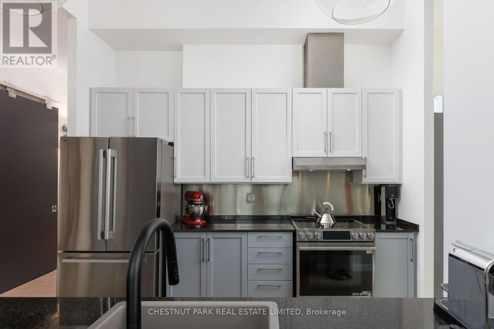 #801 155 DALHOUSIE STREET - 13