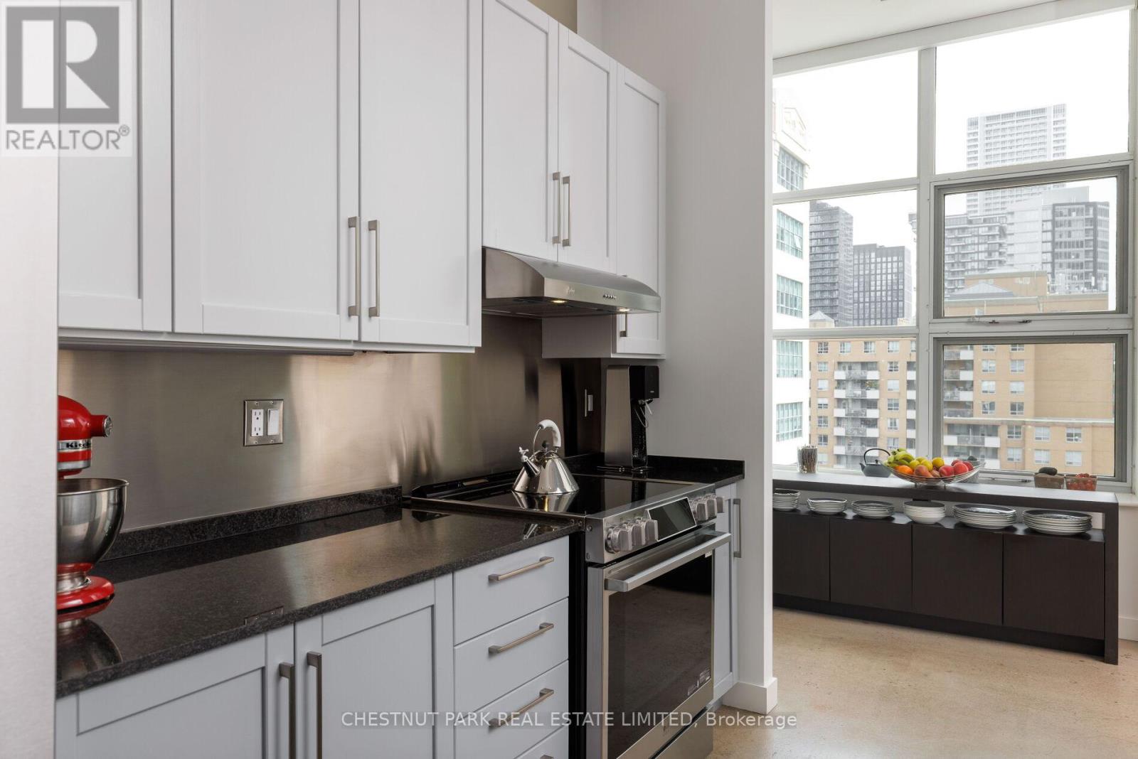 #801 155 DALHOUSIE STREET - 15