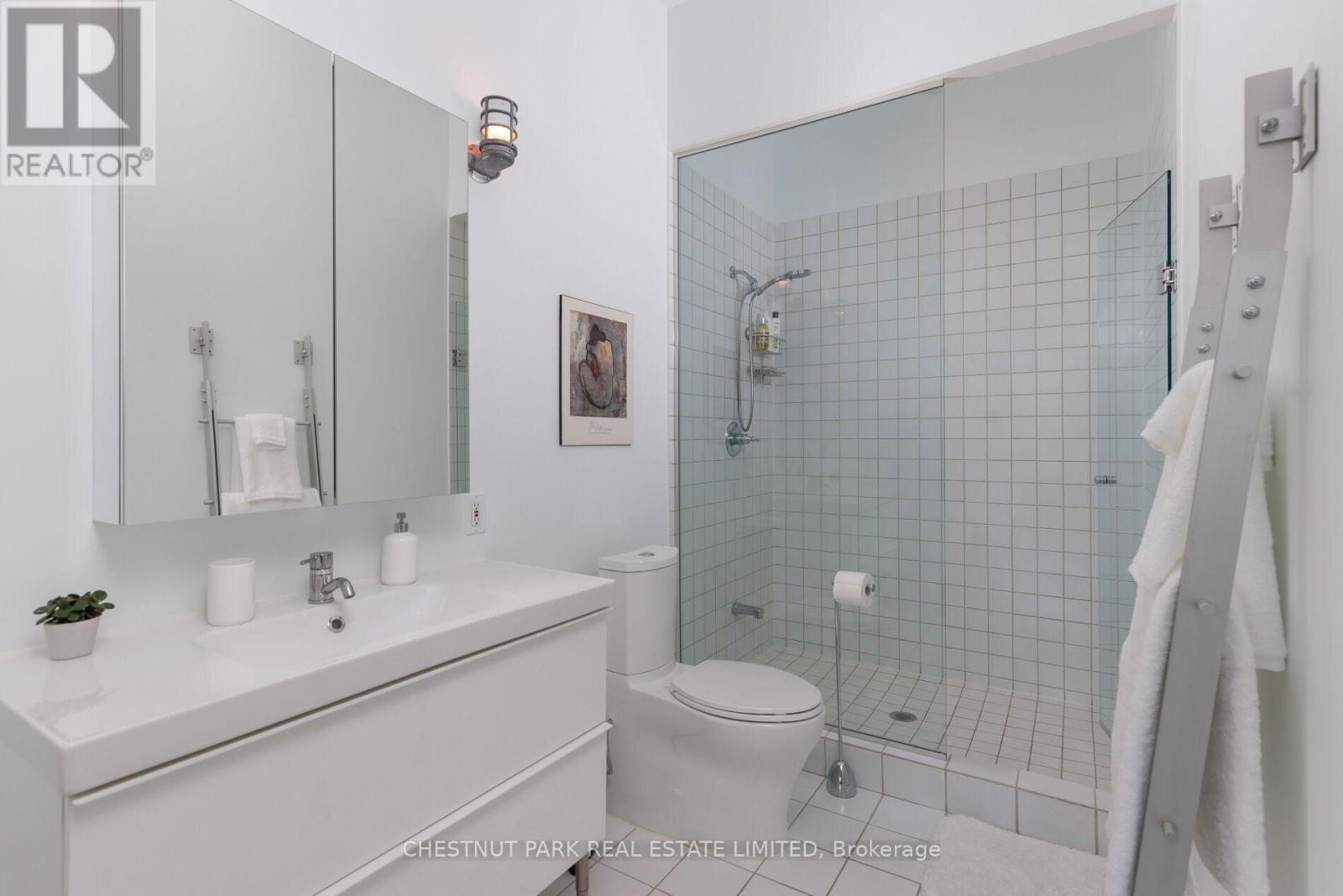 #801 155 DALHOUSIE STREET - 27