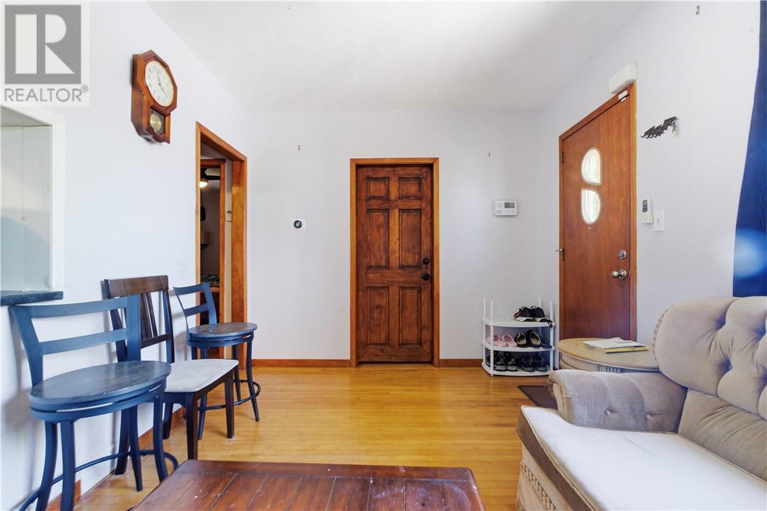 398 Bessie Avenue - 10