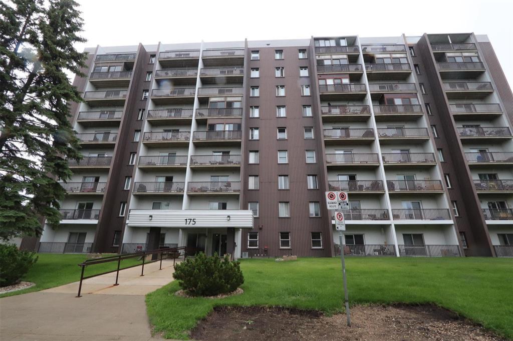 175 Pulberry Street, Winnipeg, Manitoba, R2M3X6, Winnipeg, Manitoba — photo 1 of 5