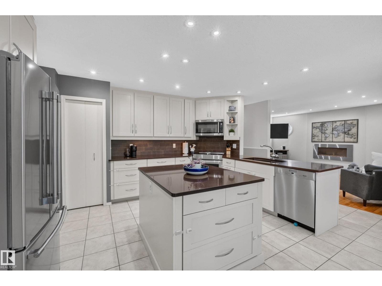 40 CARMEL RD — photo 11