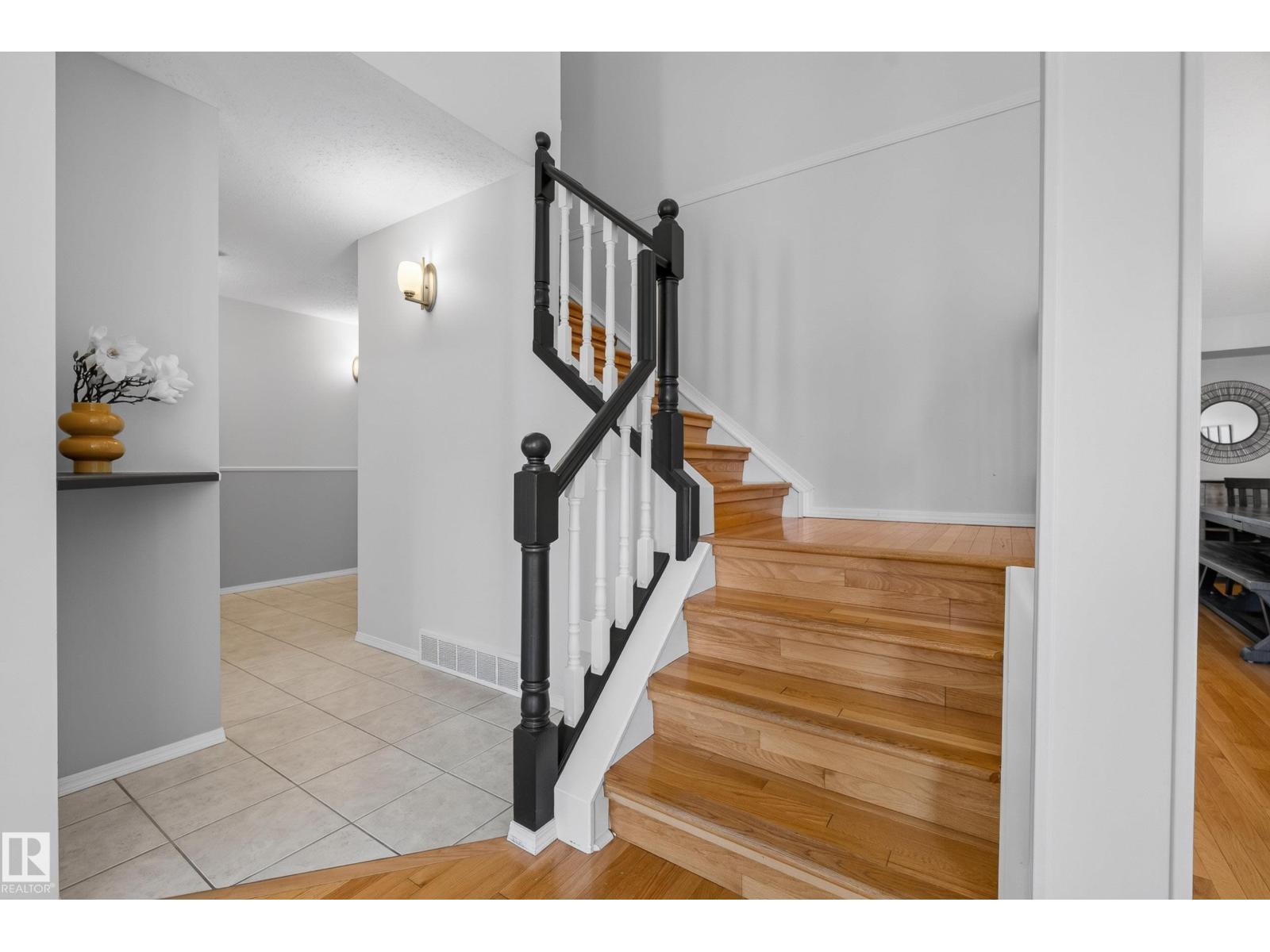 40 CARMEL RD — photo 25