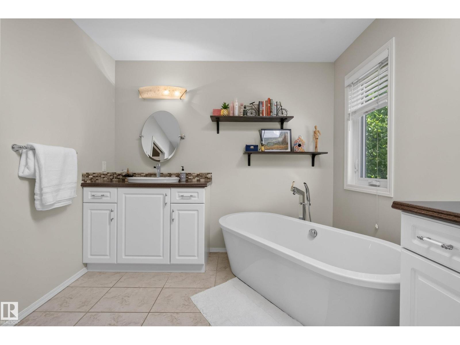 40 CARMEL RD — photo 33