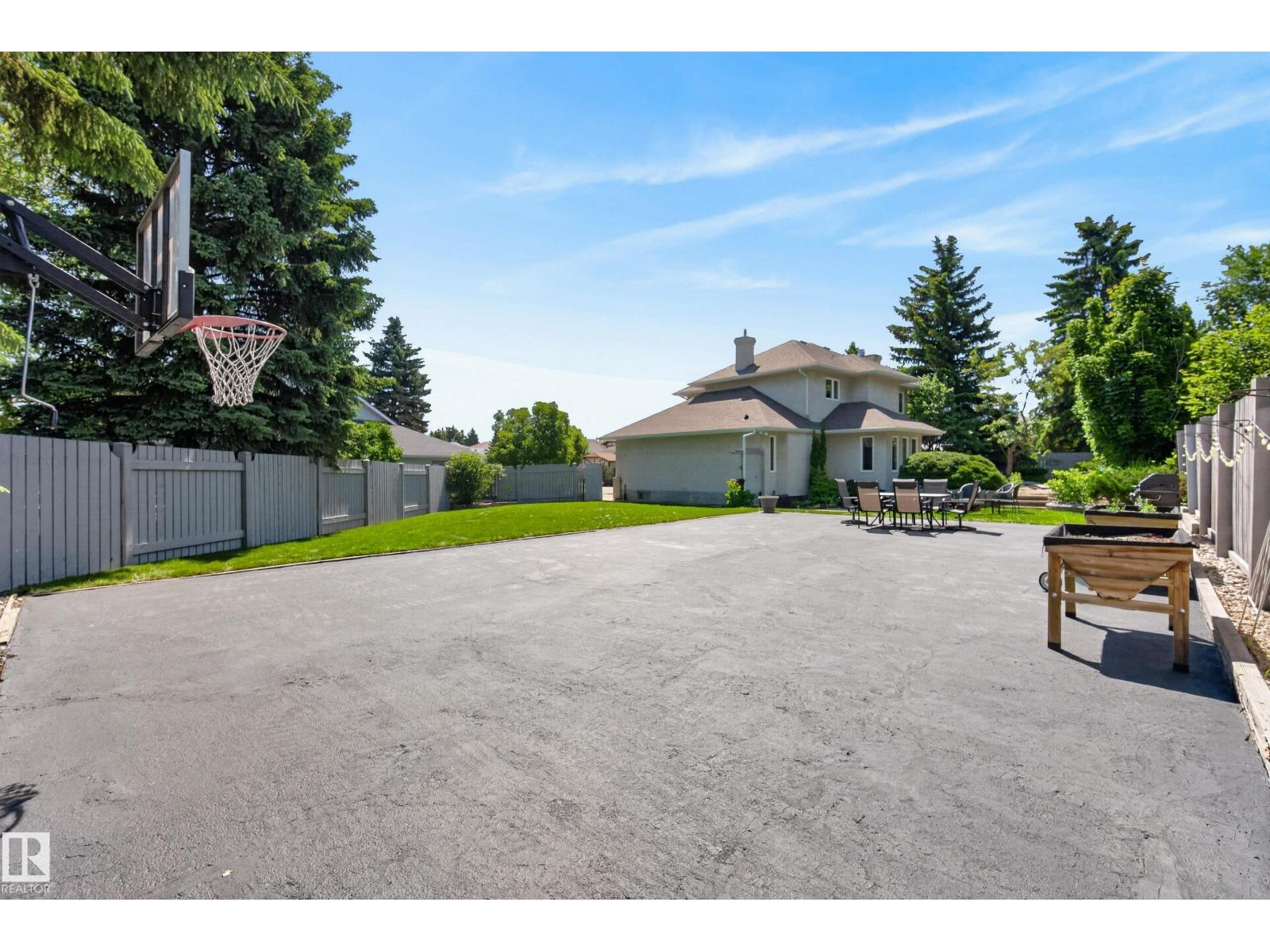 40 CARMEL RD — photo 63