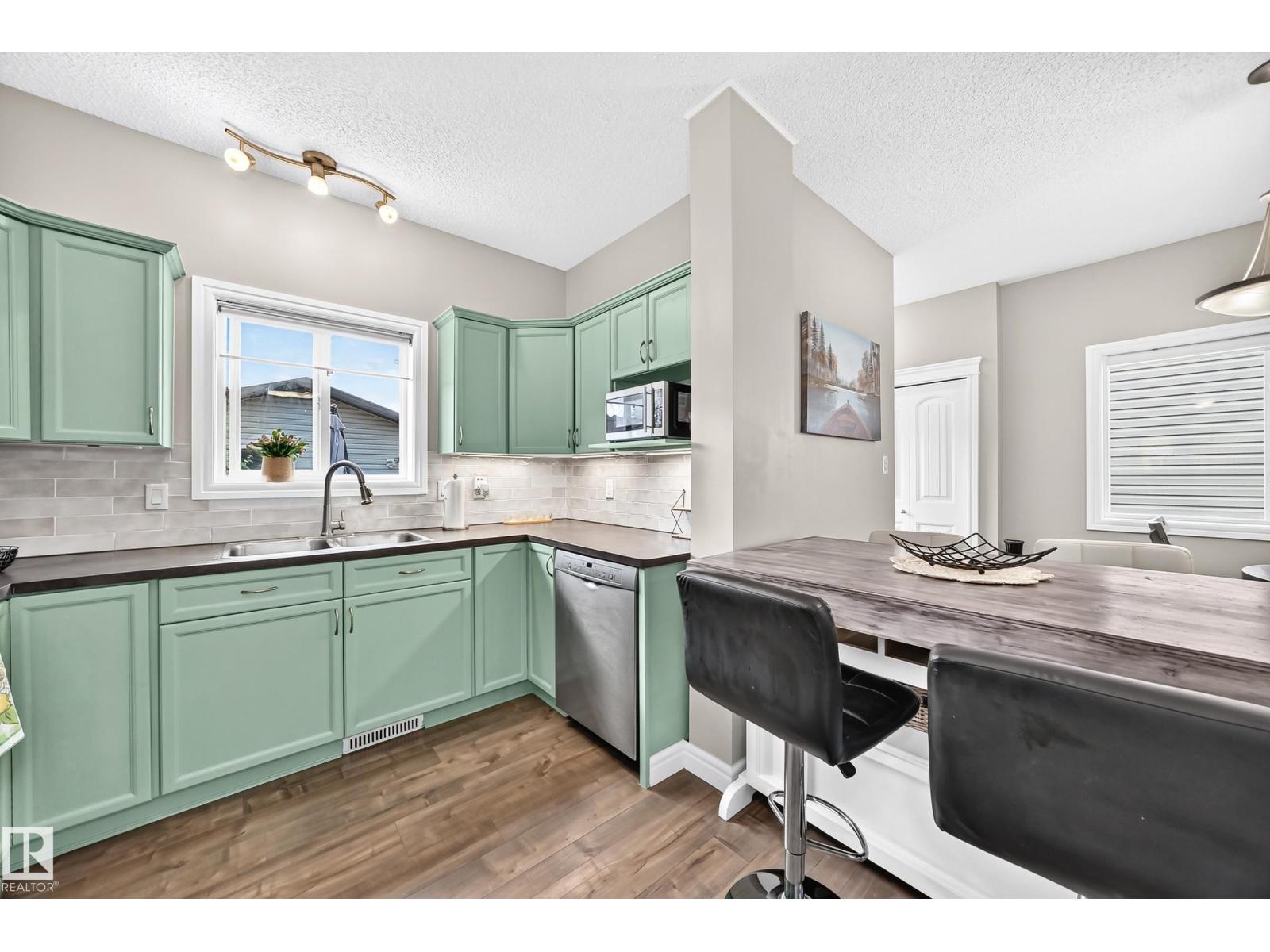 270 SUNCREST RD — photo 10
