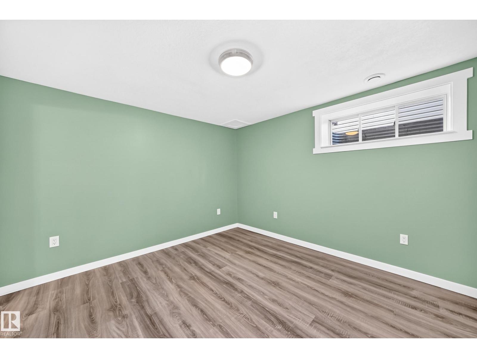 270 SUNCREST RD — photo 37
