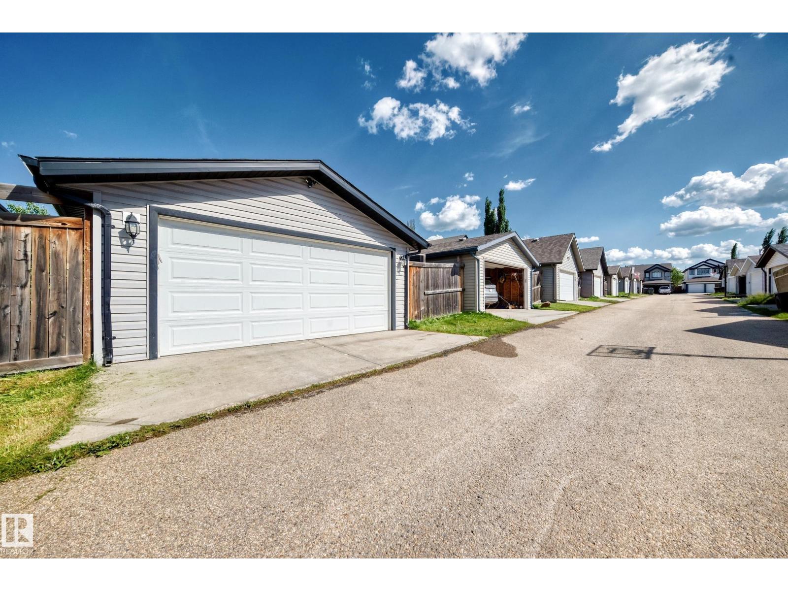 270 SUNCREST RD — photo 44