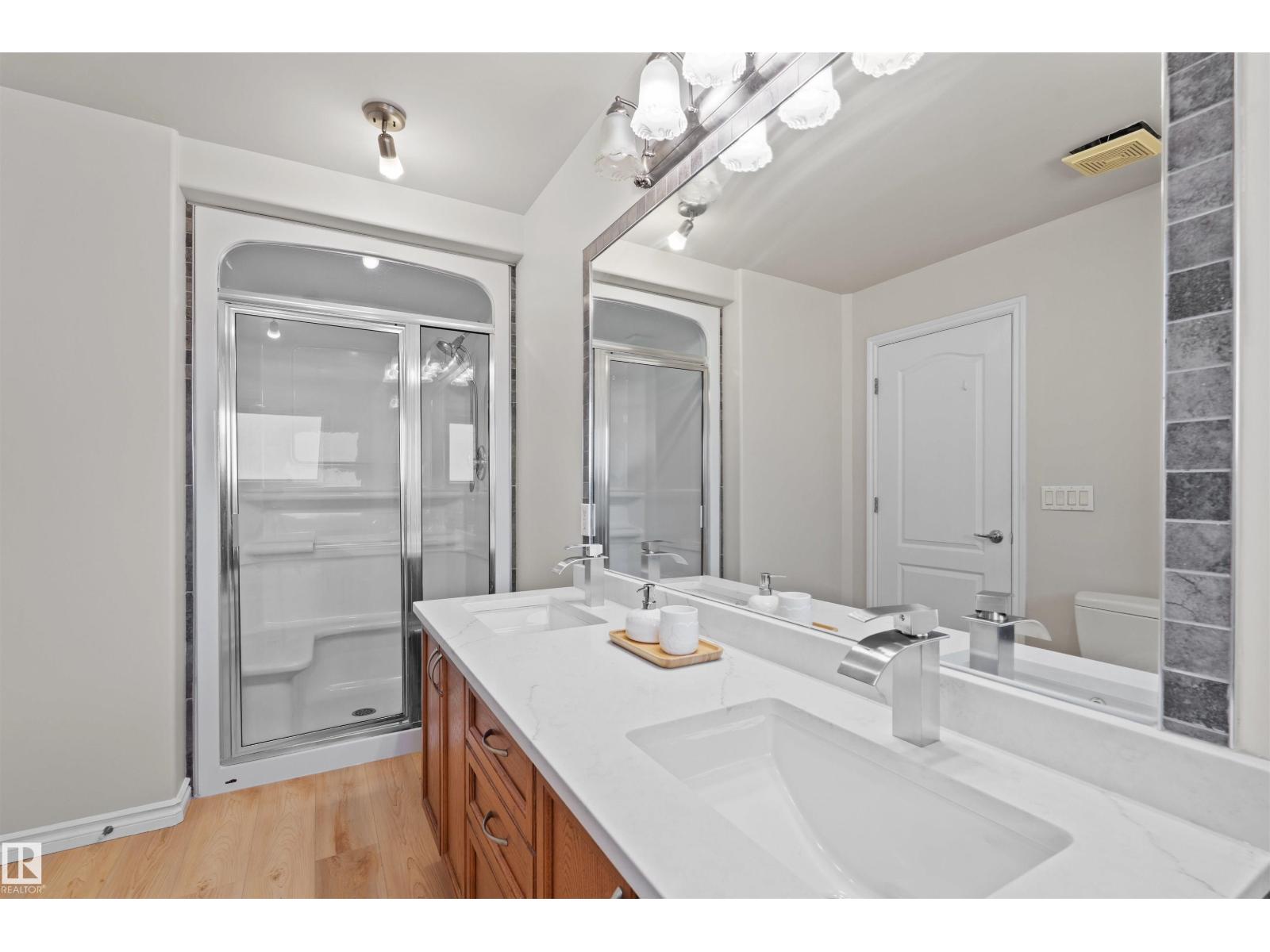 922 WALLBRIDGE PL NW — photo 37