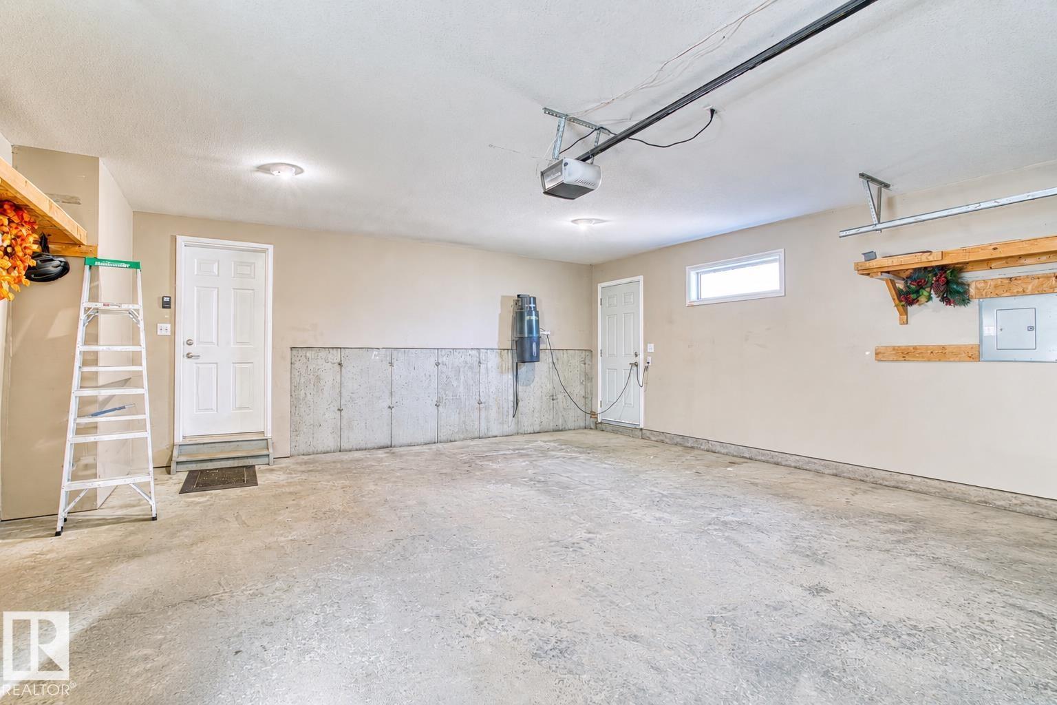 922 WALLBRIDGE PL NW — photo 46