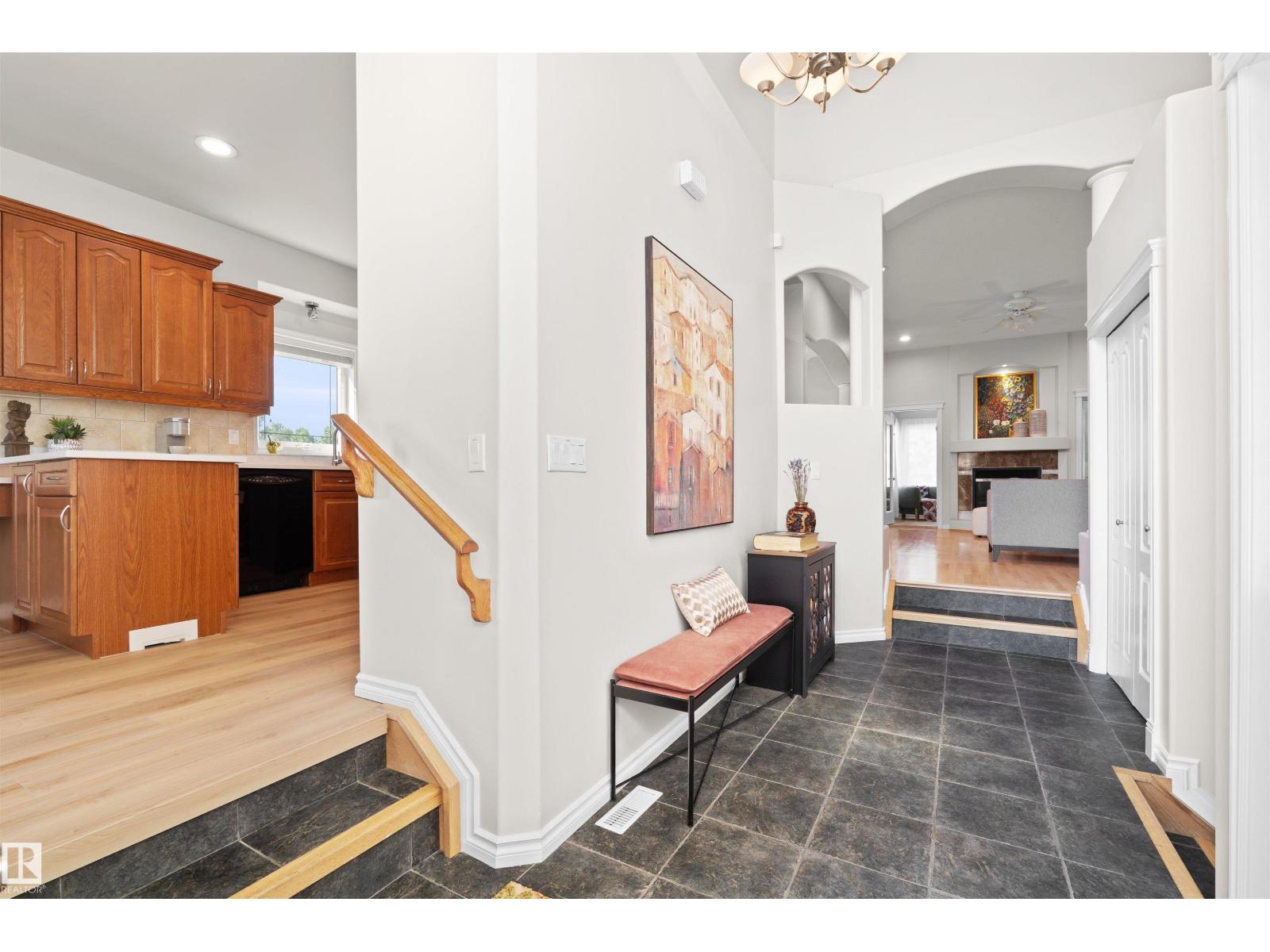 922 WALLBRIDGE PL NW - photo 5