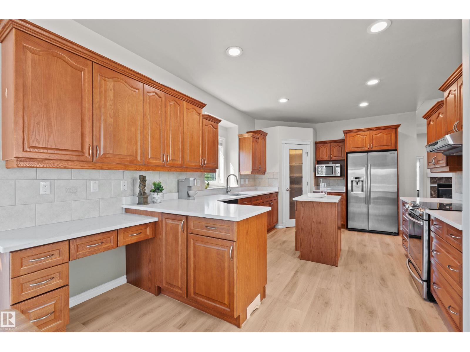 922 WALLBRIDGE PL NW — photo 8