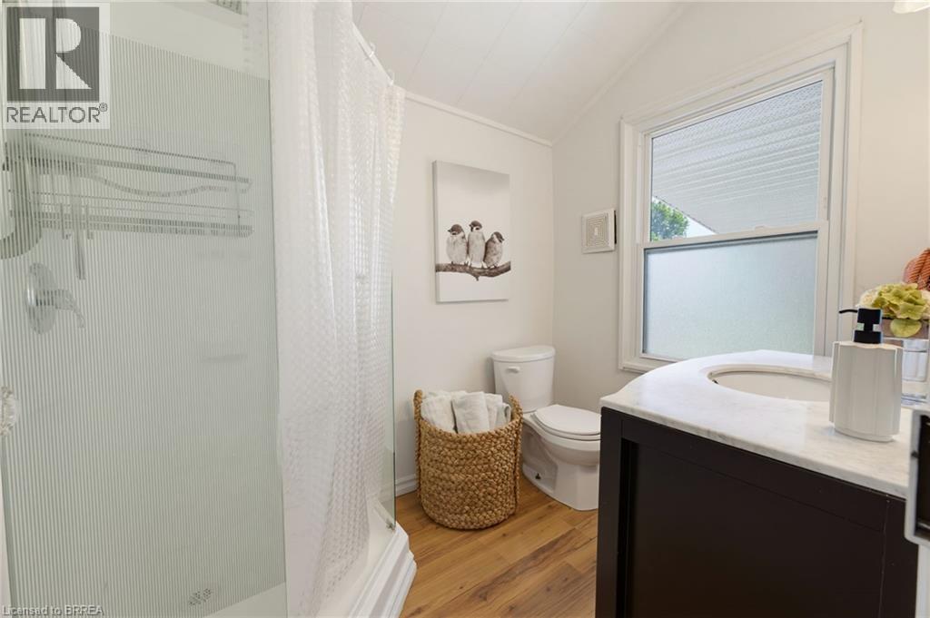 2-bedroom home for sale at 23 JOHN Street, Port Dover ON · photo 8 of 35