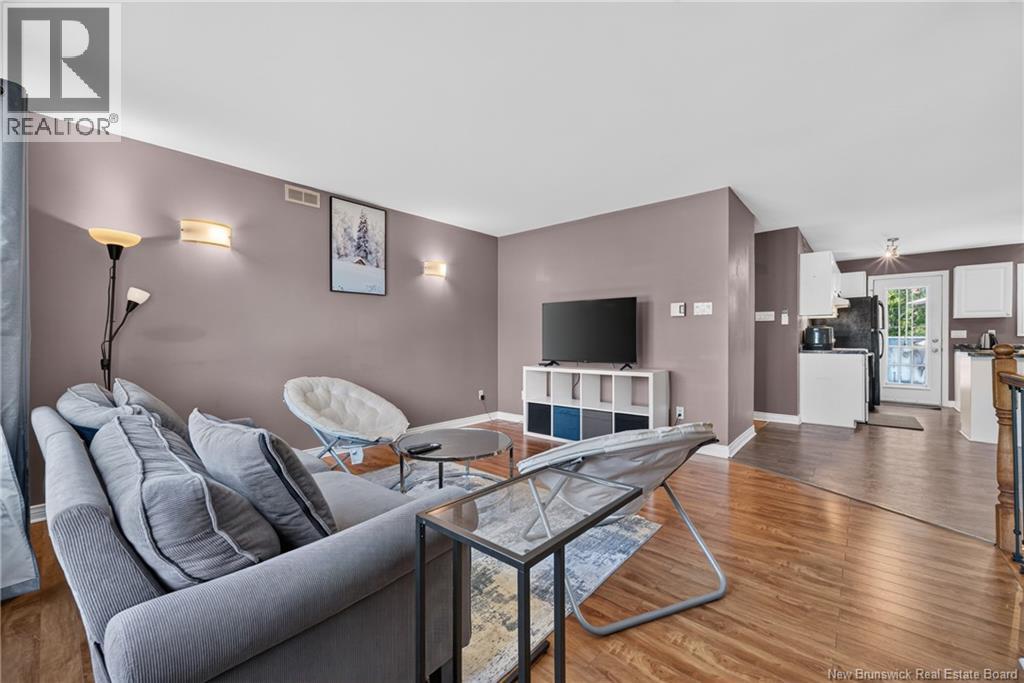103 Thomas - 8