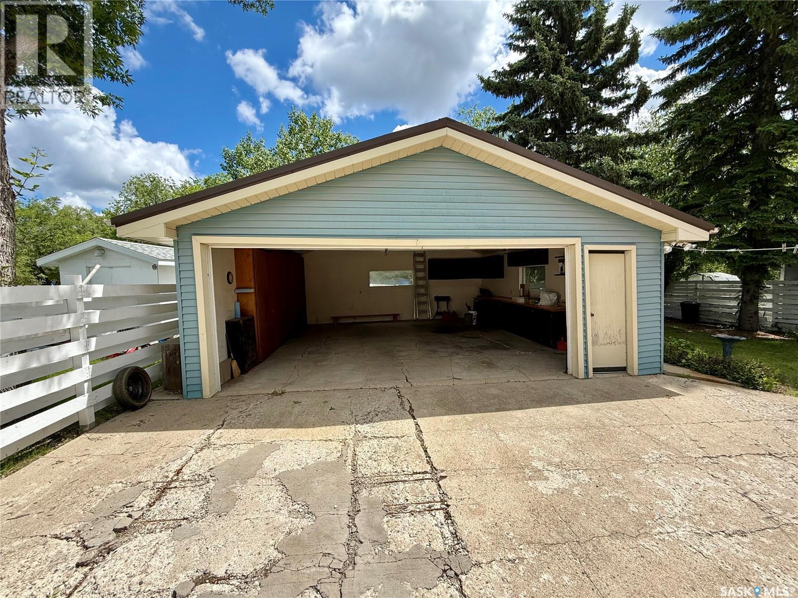 15 Fuhrmann CRESCENT — photo 33