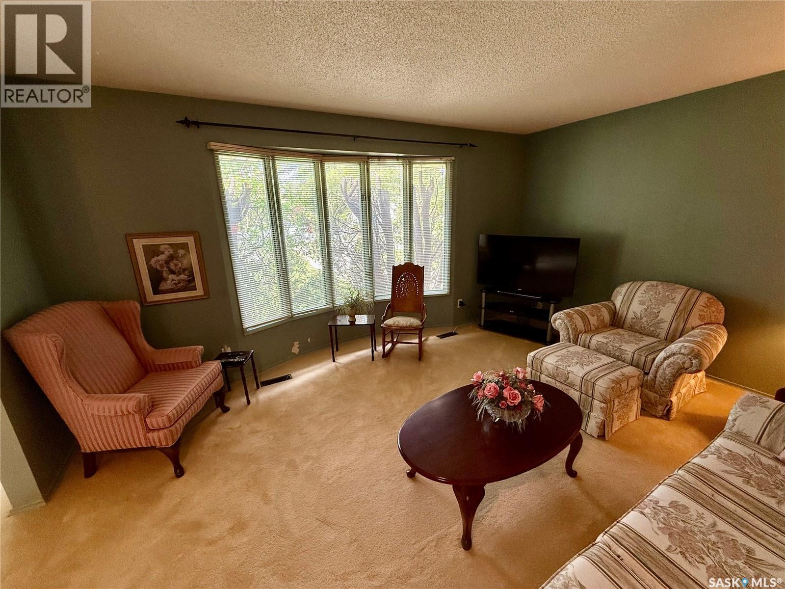 15 Fuhrmann CRESCENT — photo 8