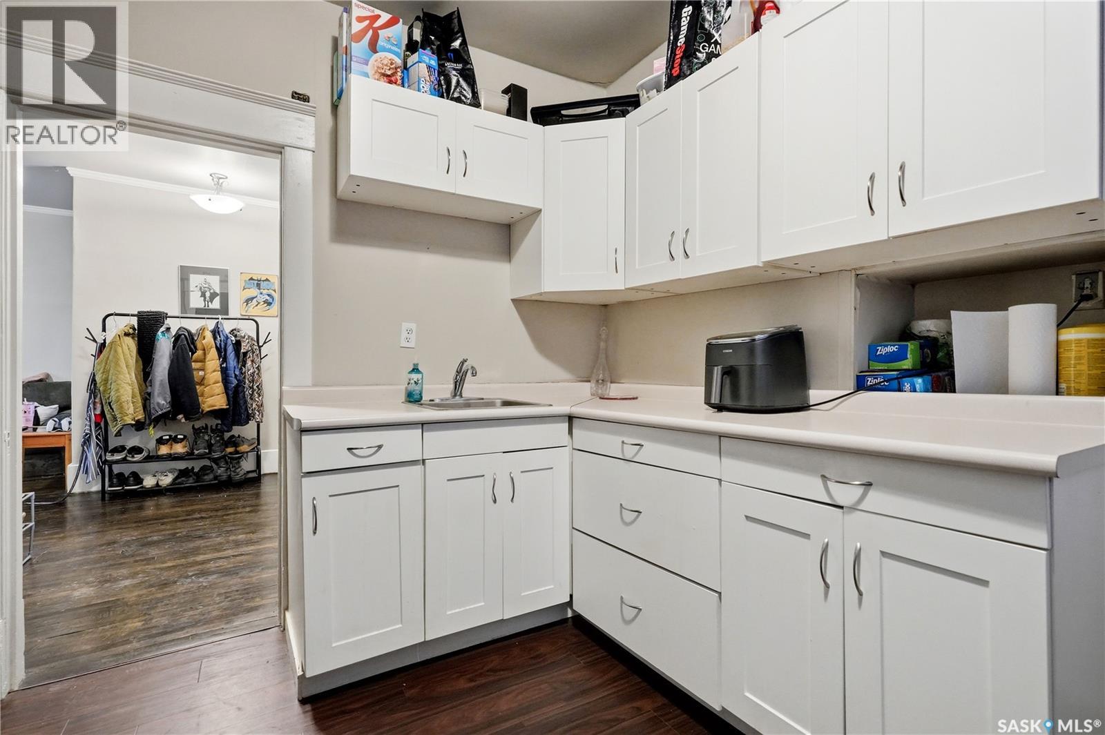 2070 Garnet STREET - 10
