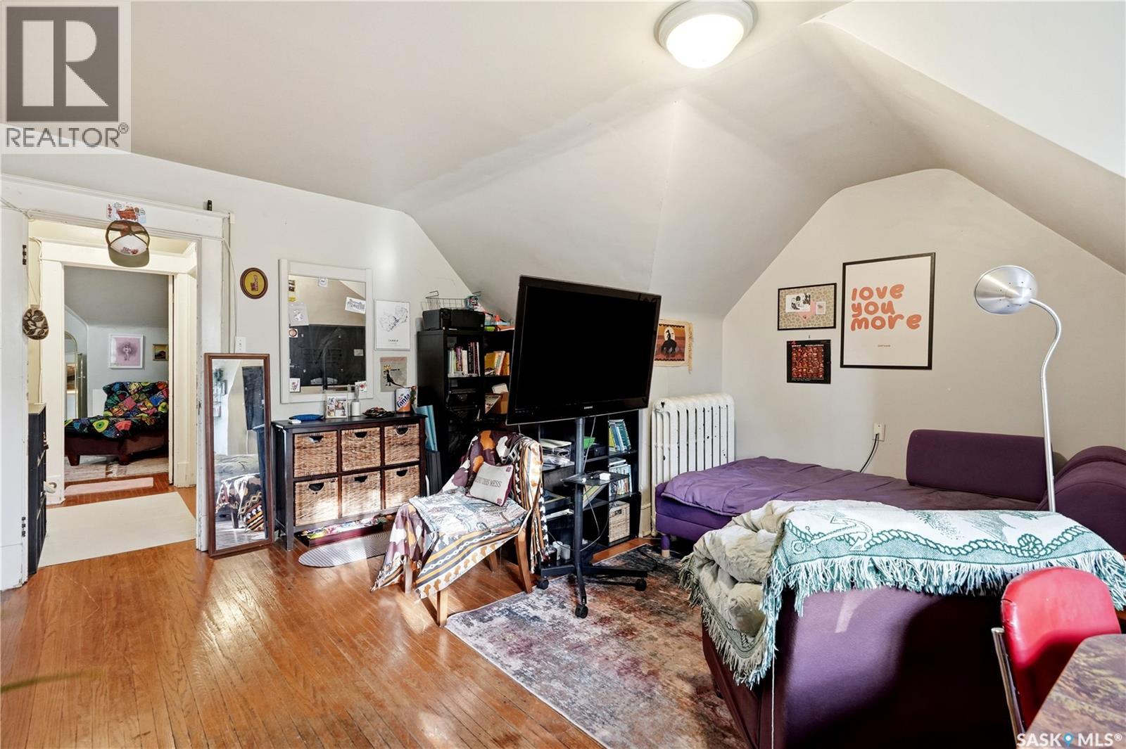 2070 Garnet STREET - 37