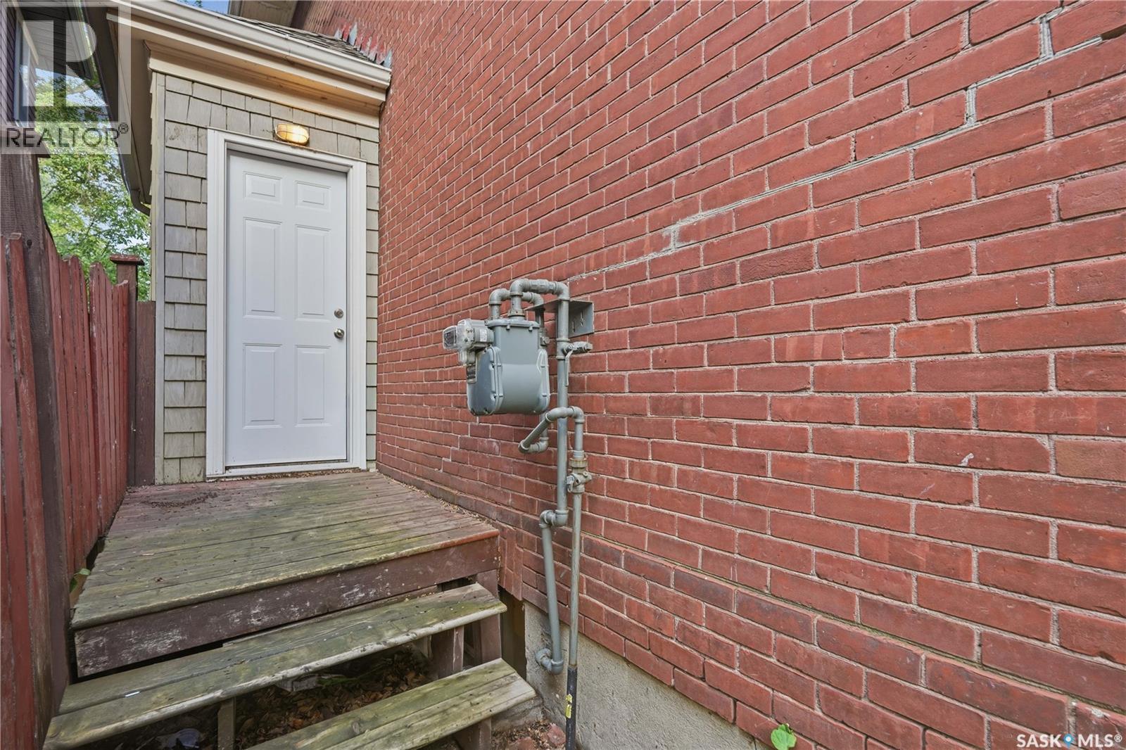 2070 Garnet STREET - 54
