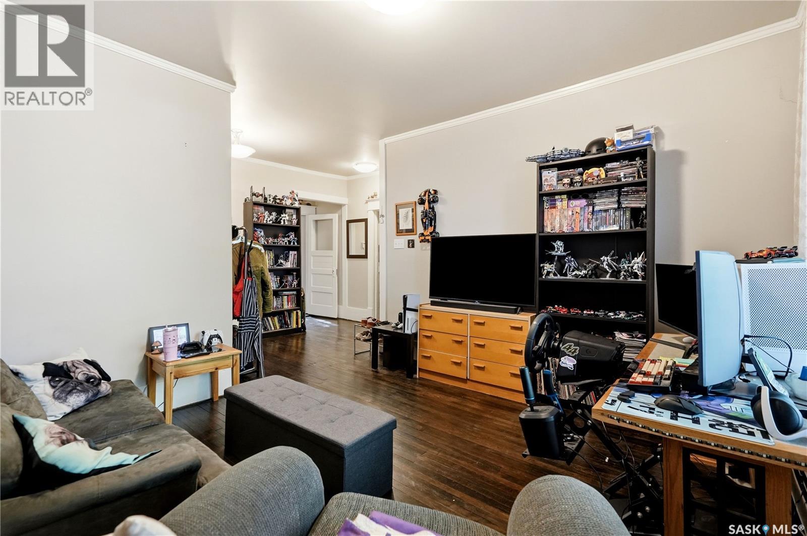2070 Garnet STREET - 7