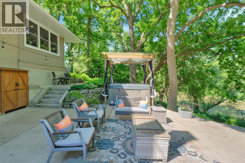 472 SYDENHAM STREET - 6