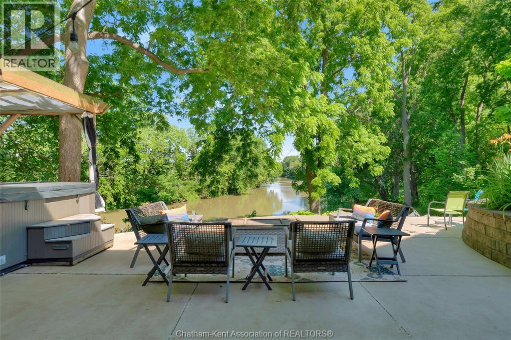 472 SYDENHAM STREET - 5