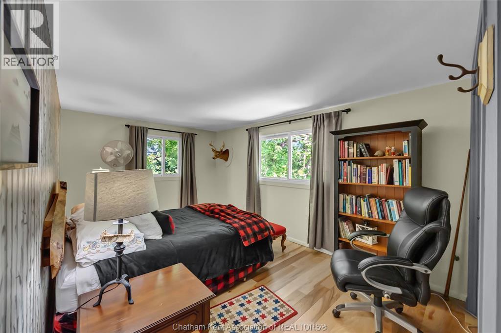 472 SYDENHAM STREET - 36