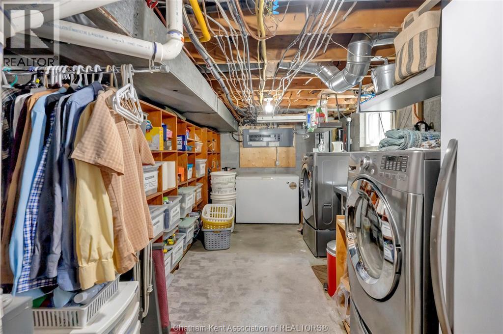 472 SYDENHAM STREET - 43