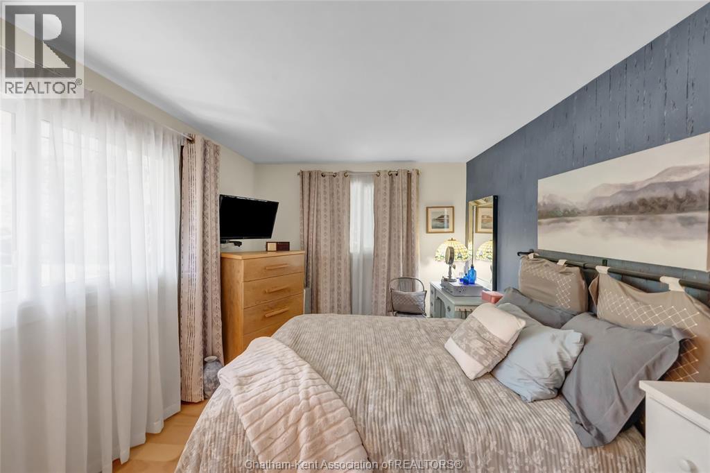 472 SYDENHAM STREET - 37
