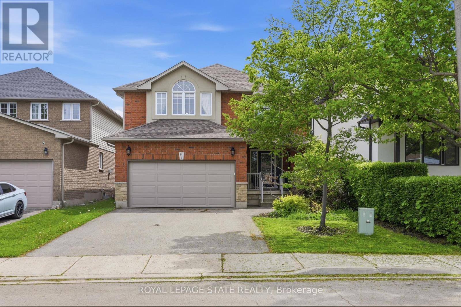 84 DUNCAIRN CRESCENT - 2