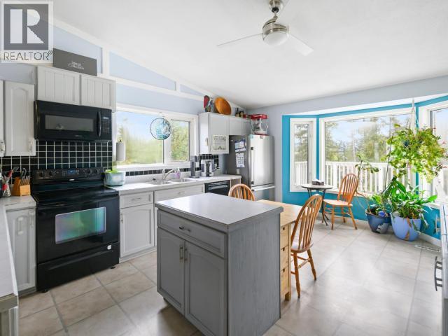 18 WILSON DRIVE - 11