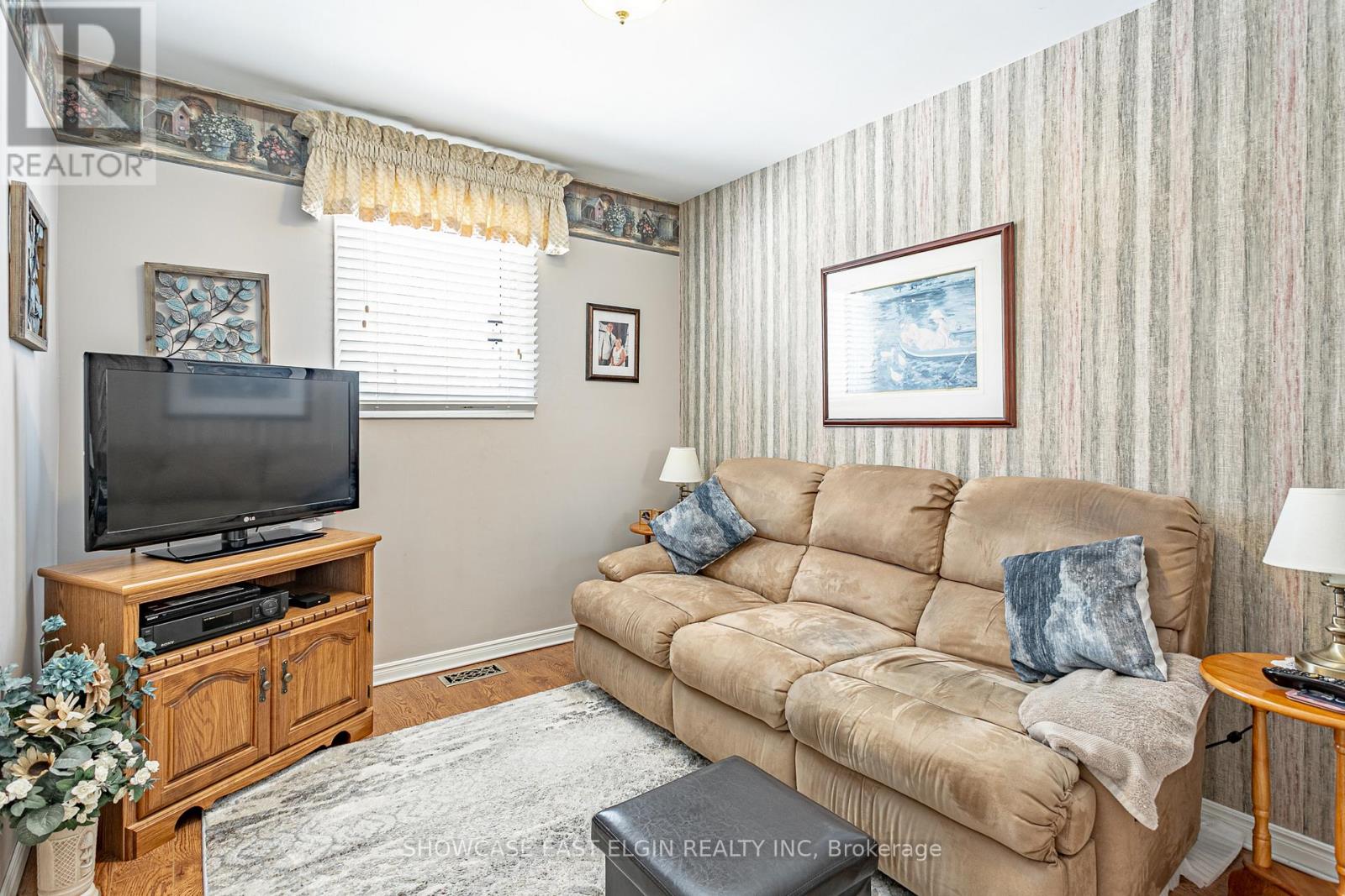 51248 CLINTON STREET - 10