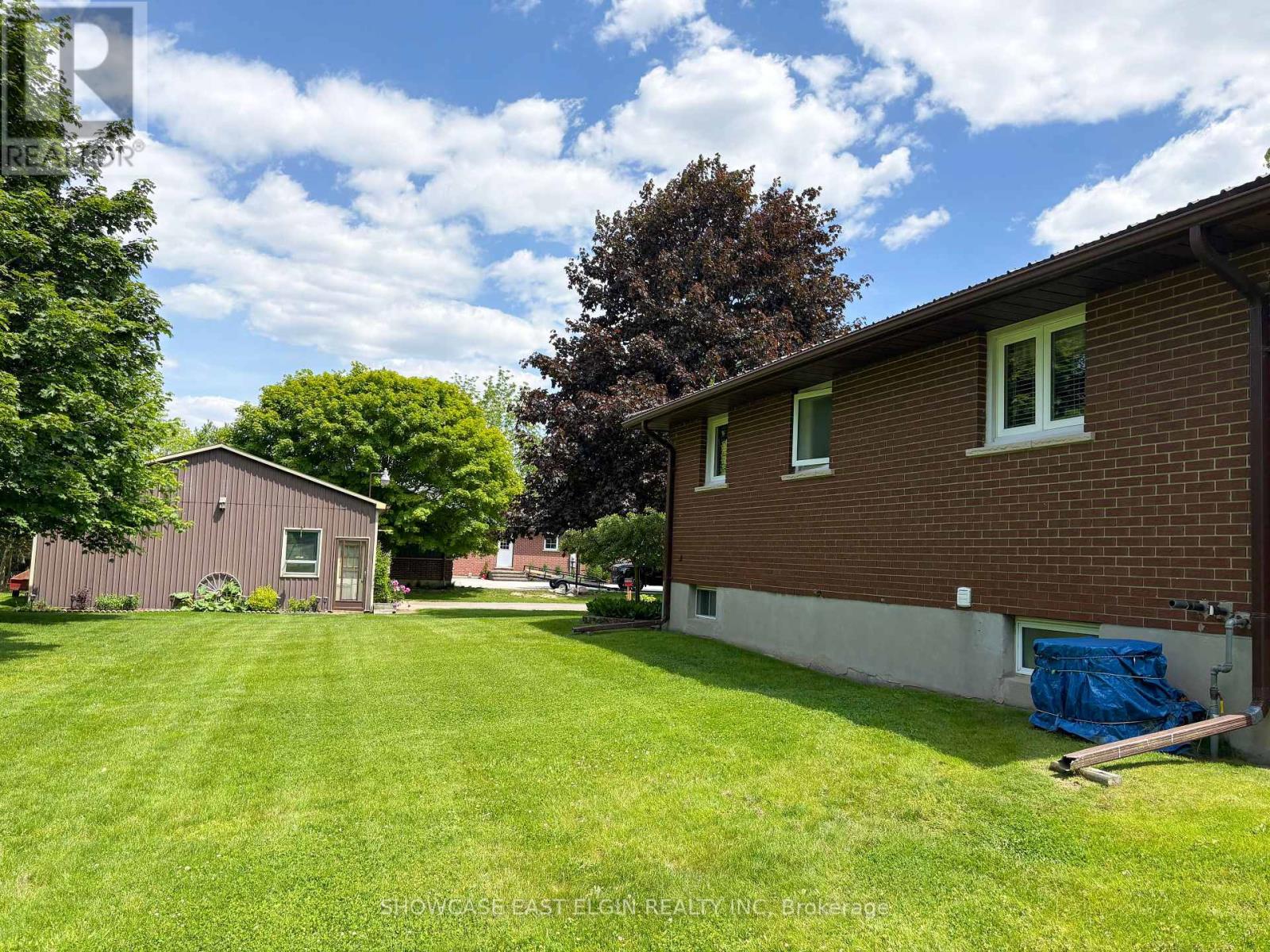 51248 CLINTON STREET - 20