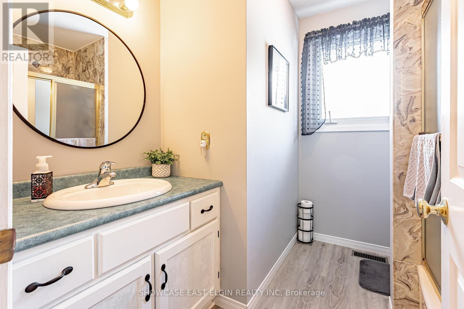 51248 CLINTON STREET - 8