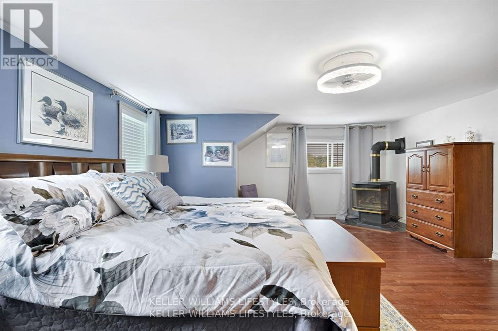 93 SARAH STREET - 31